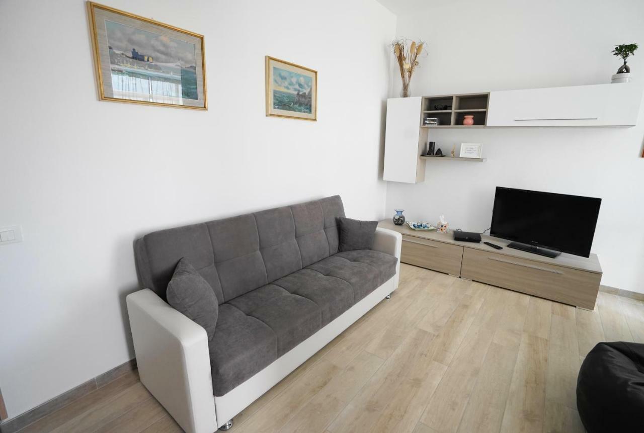 Apartamento Moralma Sarzana Exterior foto